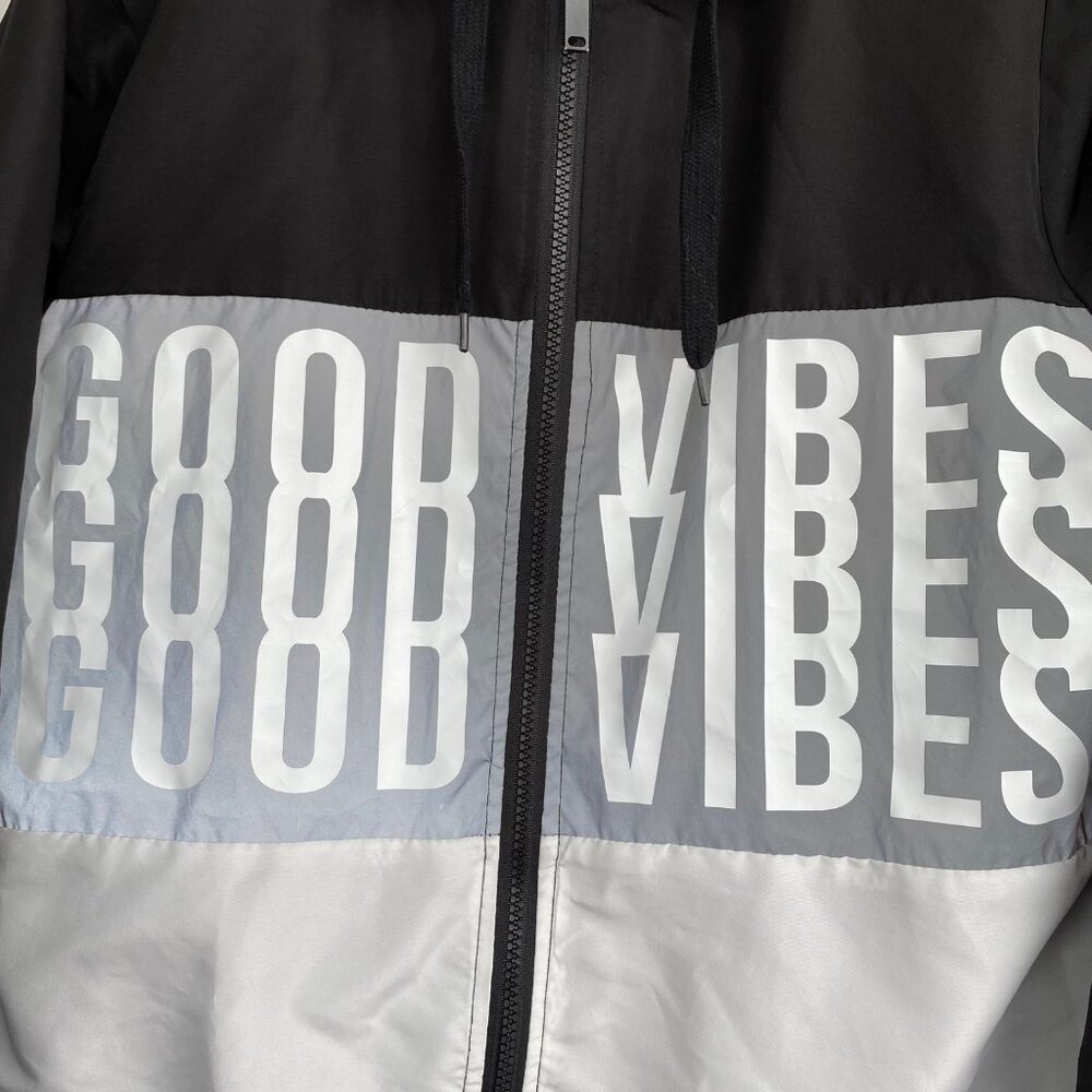 Five By Five GOOD VIBES Hoodie Windbreaker Jacket Small Silver Black Iridescent - Picture 4 of 5